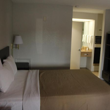 Vip Inn And Suites Huntsville Bagian luar foto